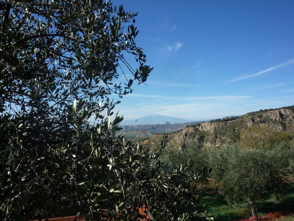 Rocca Del Vento Bed and Breakfast San Pantaleone Buitenkant foto